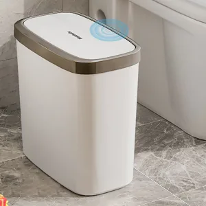 poubelle pratique salle de bain